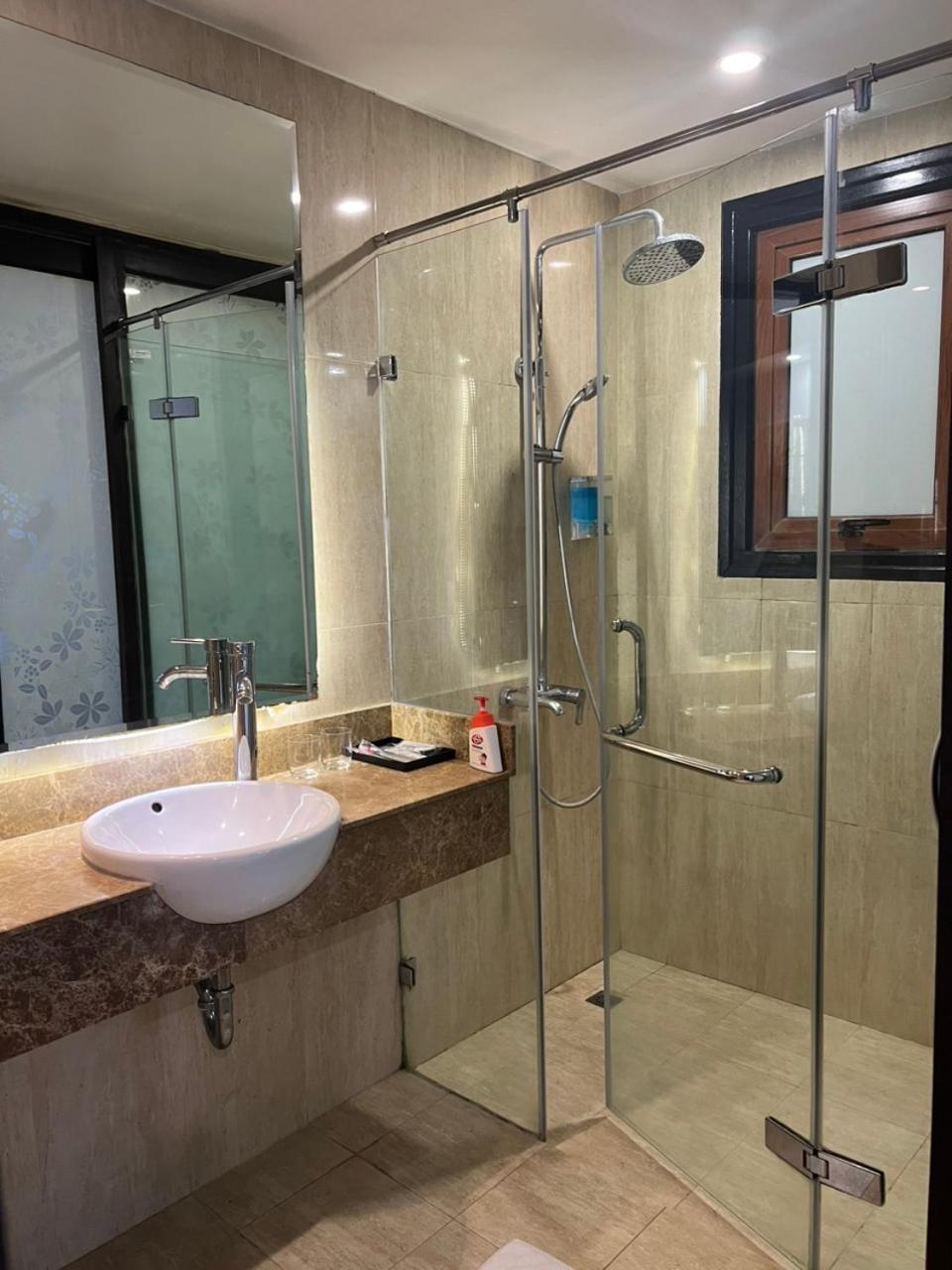 Skylark Boutique Hotel ฮานอย ภายนอก รูปภาพ